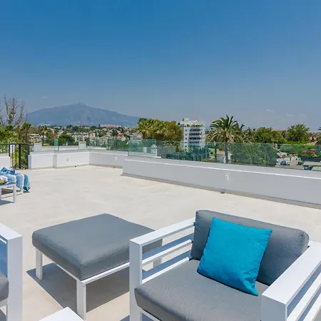 Apartment Luxury With Heated Pool, Jacuzzi, Sauna And Marbella