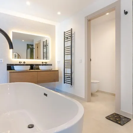 Luxury With Heated Pool, Jacuzzi, Sauna And Marbella