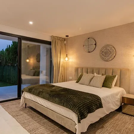 Luxury With Heated Pool, Jacuzzi, Sauna And