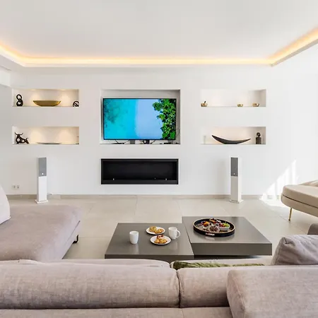 Apartment Luxury With Heated Pool, Jacuzzi, Sauna And Marbella