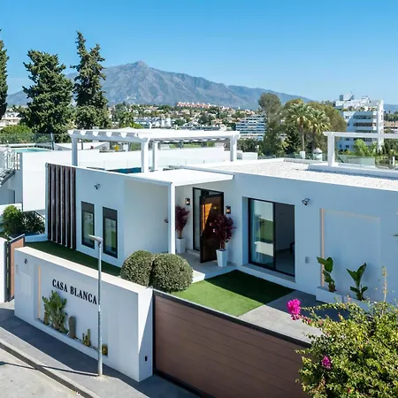 Apartment Luxury With Heated Pool, Jacuzzi, Sauna And Marbella